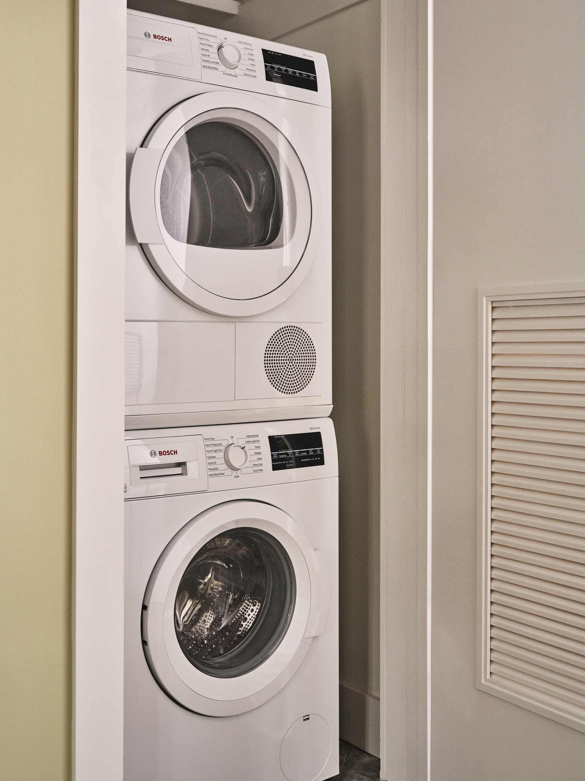 Apartment washer and dryer